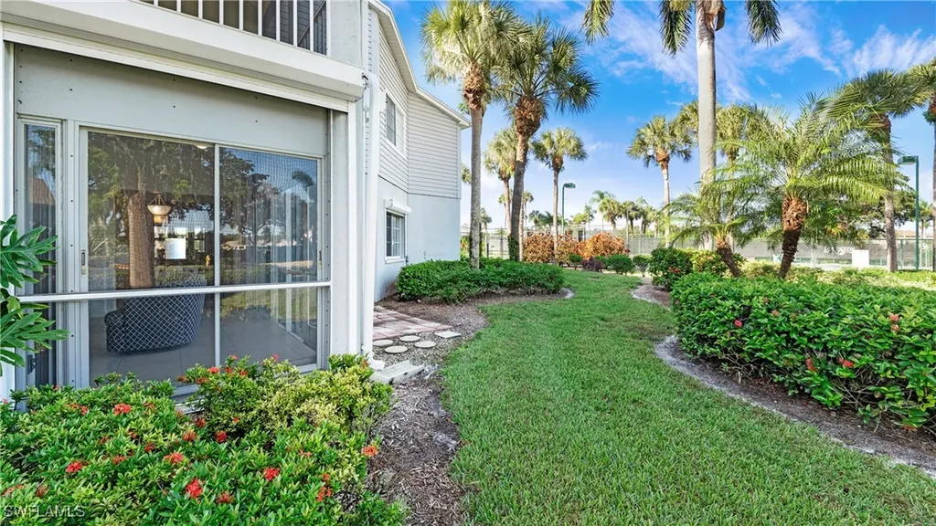 2530 Citrus Lake Drive Naples FL 34109