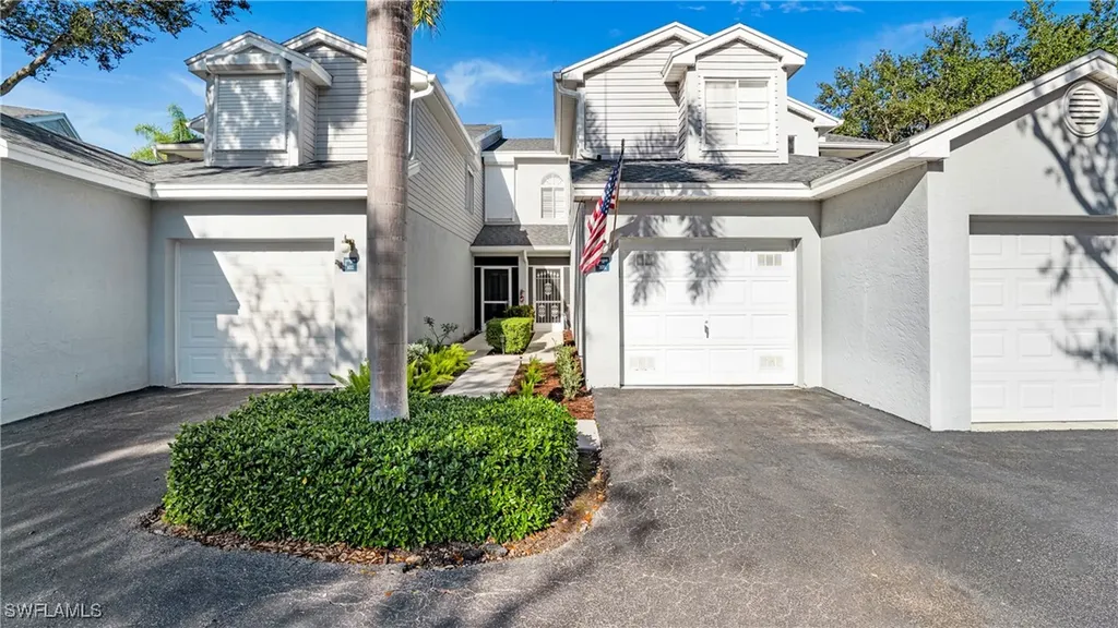 2530 Citrus Lake Drive Naples FL 34109