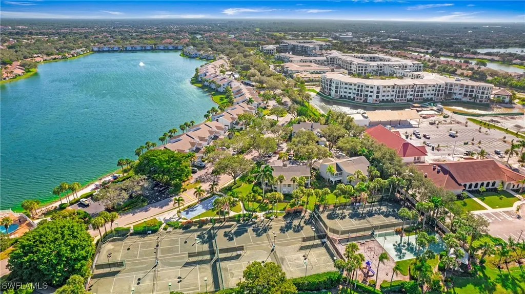 2530 Citrus Lake Drive Naples FL 34109