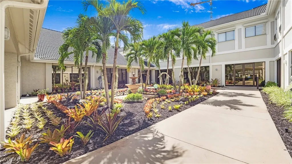 606 Arbor Lake Drive Naples FL 34110