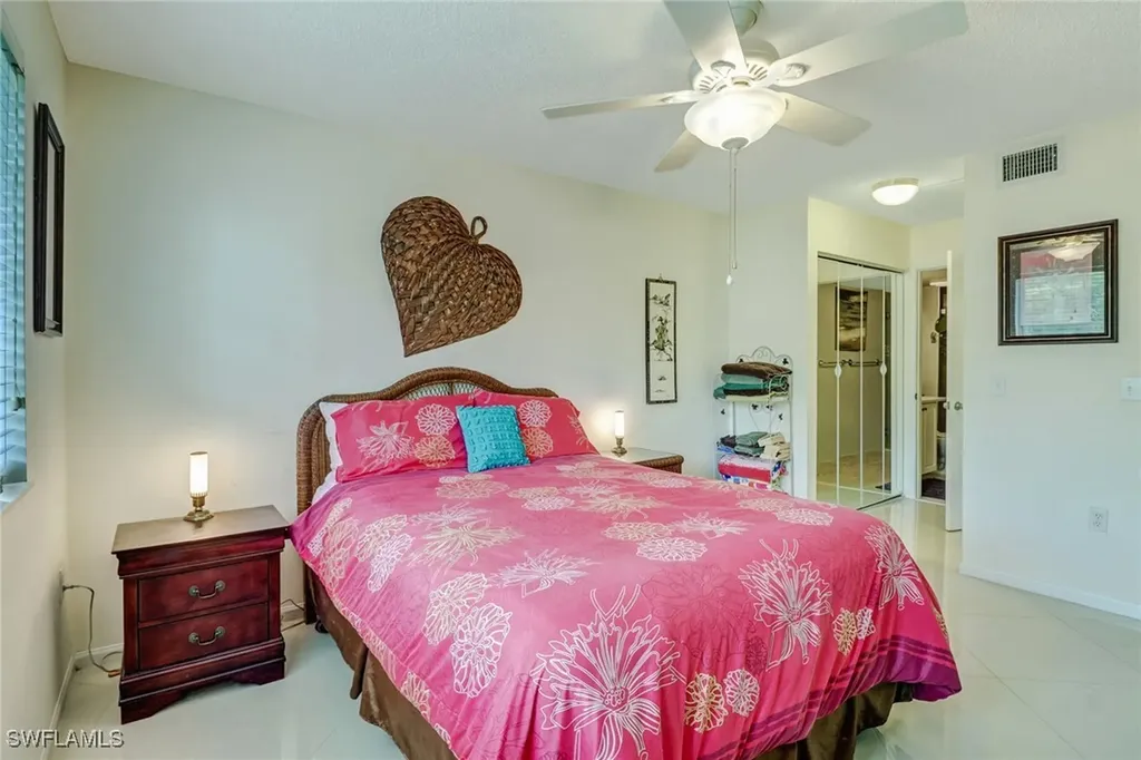 1190 Wildwood Lakes Boulevard Naples FL 34104