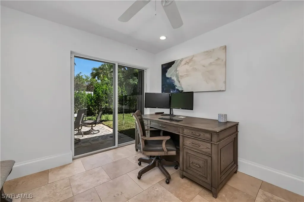 718 Old Trail Drive Naples FL 34103