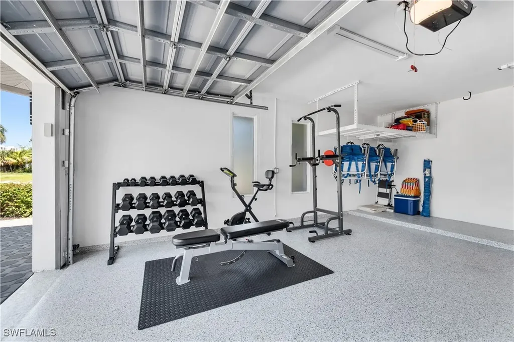 718 Old Trail Drive Naples FL 34103