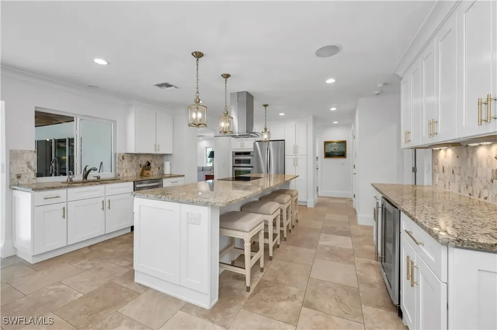 718 Old Trail Drive Naples FL 34103