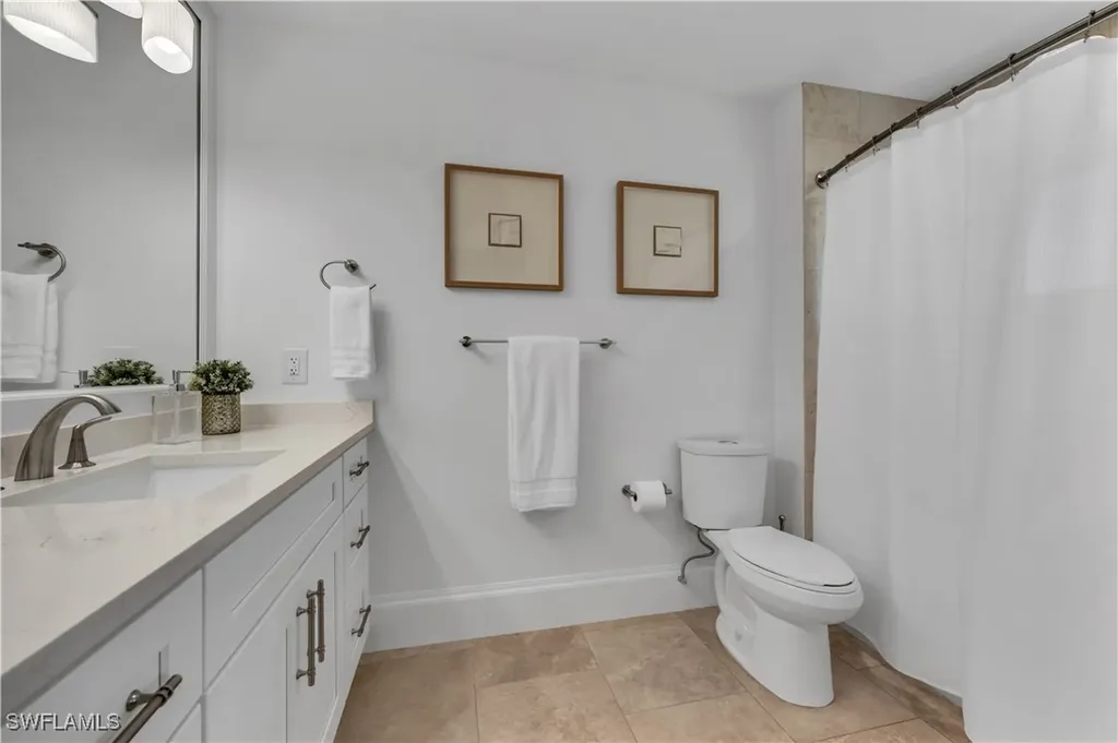 718 Old Trail Drive Naples FL 34103