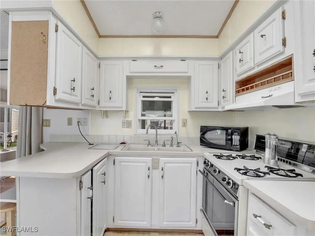 4530 Mayflower Way E Estero FL 33928