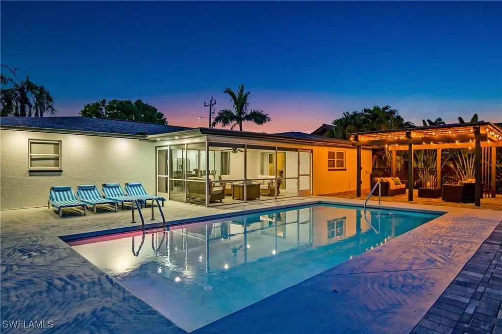 5015 Skyline Boulevard Cape Coral FL 33914
