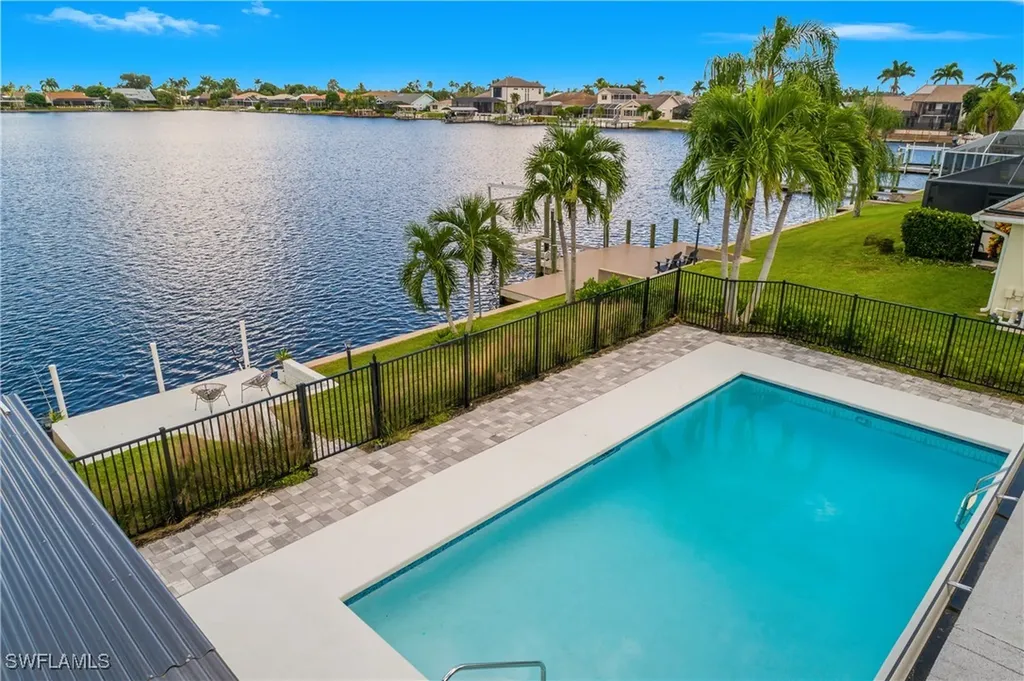 5015 Skyline Boulevard Cape Coral FL 33914