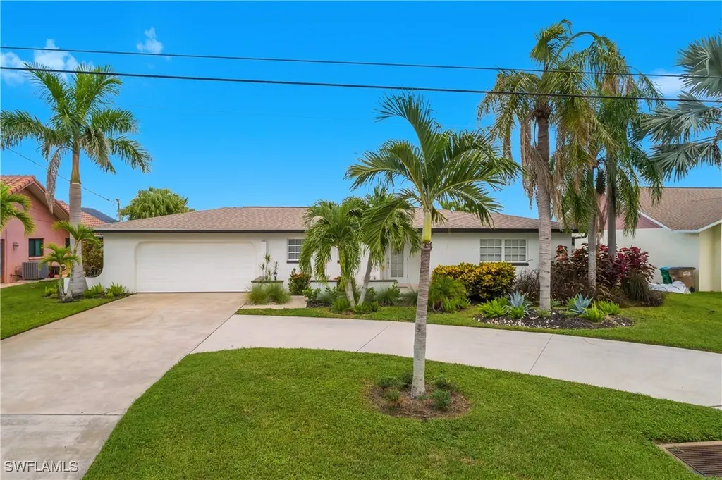5015 Skyline Boulevard Cape Coral FL 33914