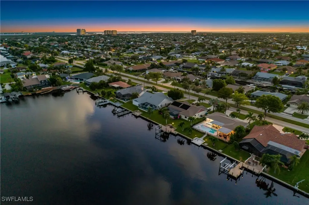 5015 Skyline Boulevard Cape Coral FL 33914