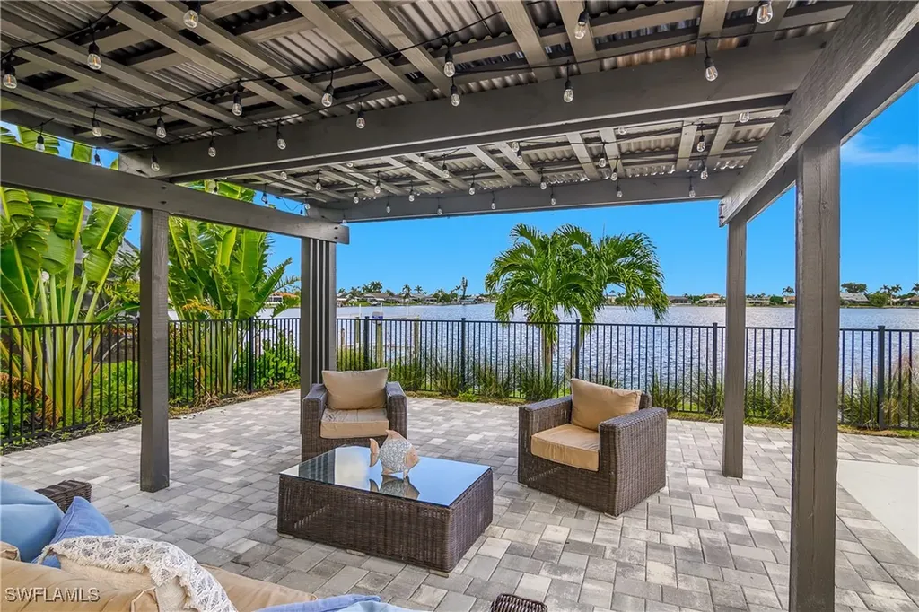 5015 Skyline Boulevard Cape Coral FL 33914