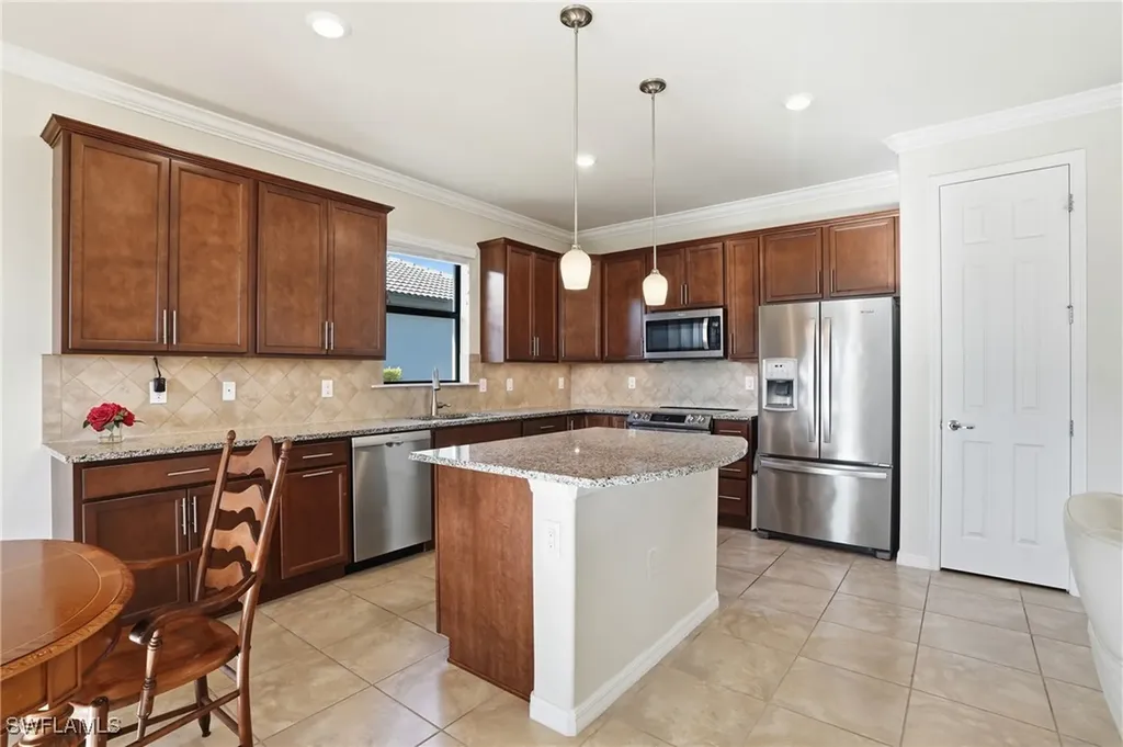 16098 Mistflower Drive Alva FL 33920