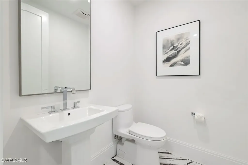 1130 3rd Avenue S Naples FL 34102