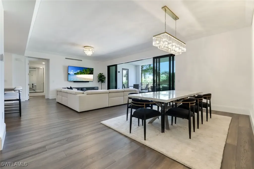 1130 3rd Avenue S Naples FL 34102