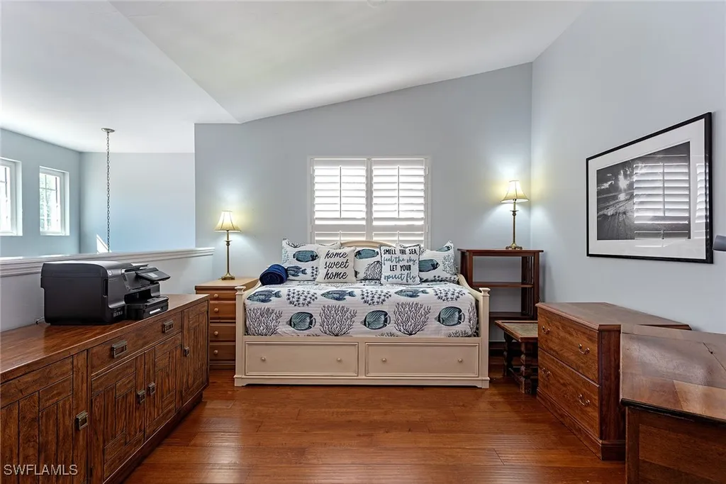 2540 Talon Court Naples FL 34105