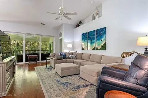 2540 Talon Court Naples FL 34105