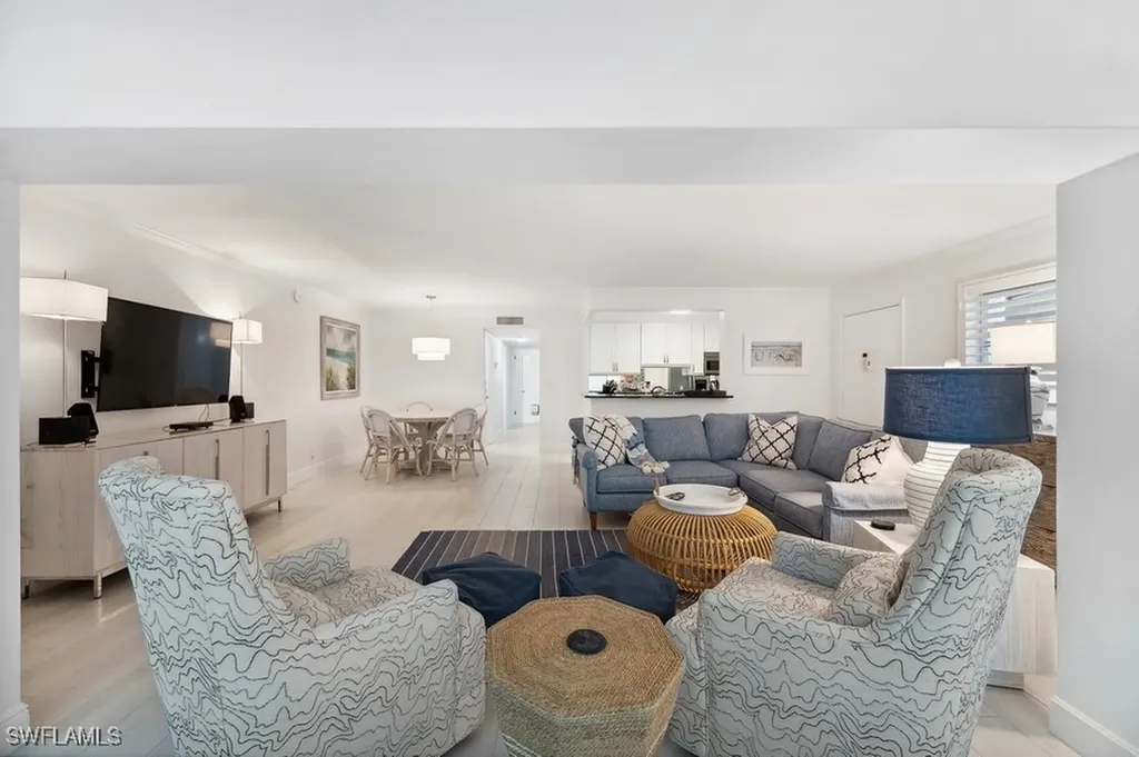 222 Harbour Drive Naples FL 34103