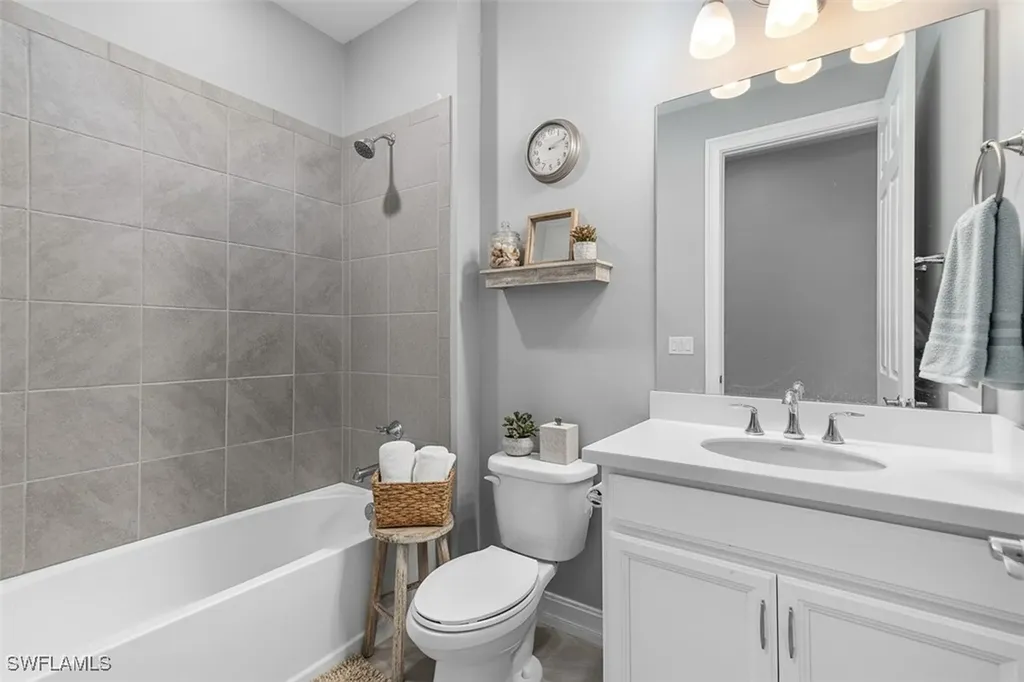 28391 Capitva Shell Loop Bonita Springs FL 34135