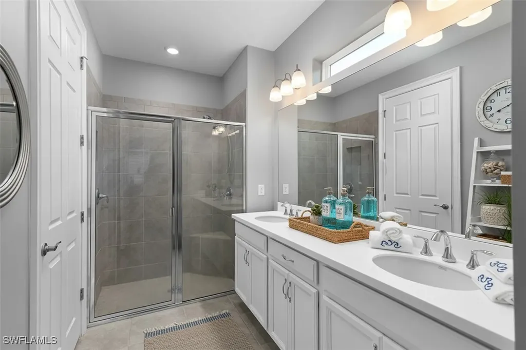 28391 Capitva Shell Loop Bonita Springs FL 34135