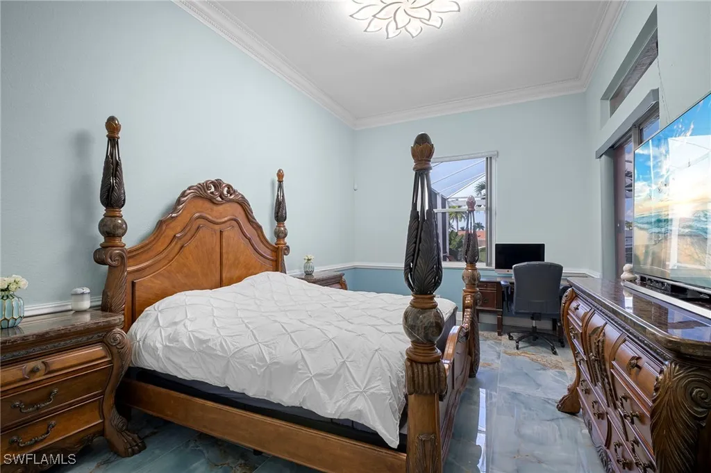 5024 SW 8th Place Cape Coral FL 33914