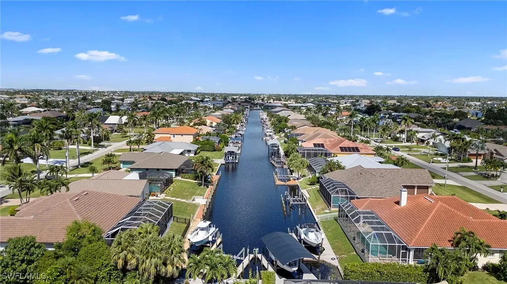 5024 SW 8th Place Cape Coral FL 33914