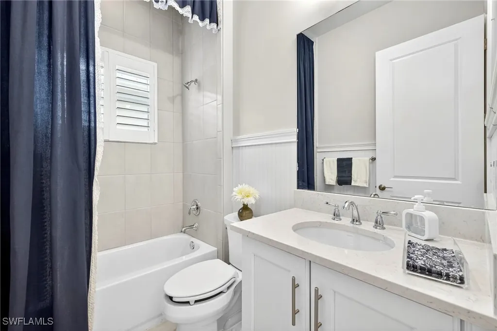 16717 Gilroy Street Bonita Springs FL 34135