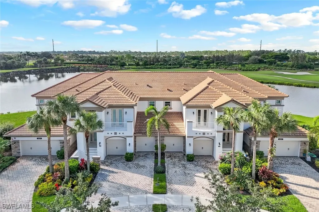 9221 Quartz Lane Naples FL 34120