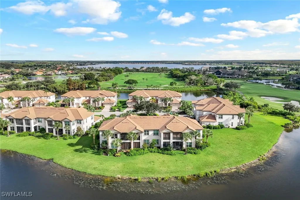 9221 Quartz Lane Naples FL 34120
