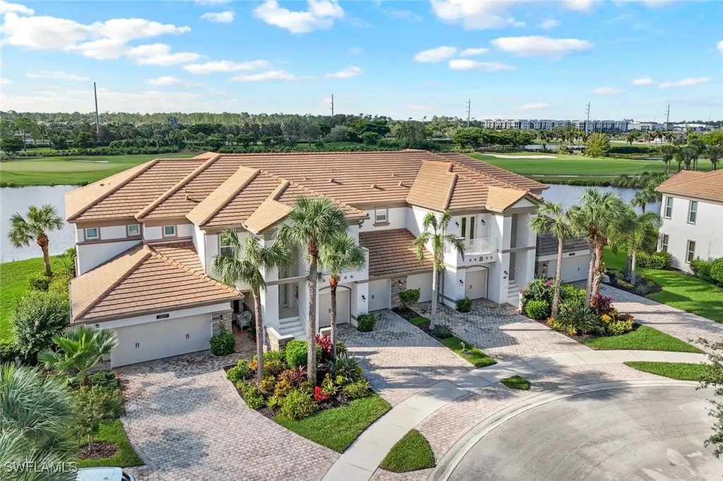 9221 Quartz Lane Naples FL 34120