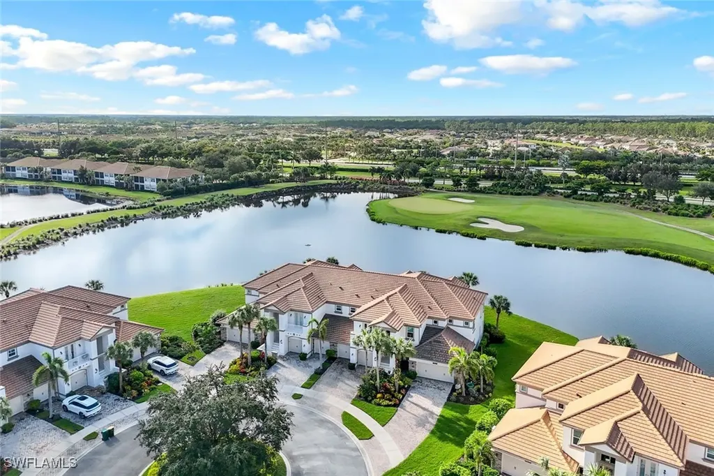 9221 Quartz Lane Naples FL 34120