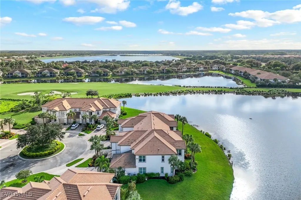 9221 Quartz Lane Naples FL 34120