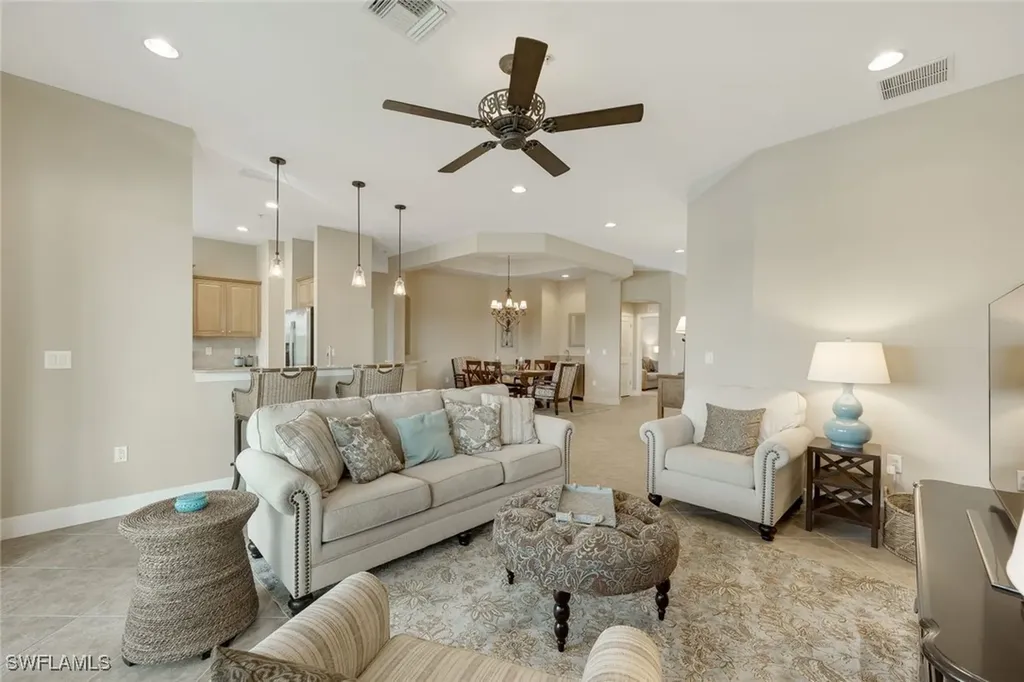 9221 Quartz Lane Naples FL 34120