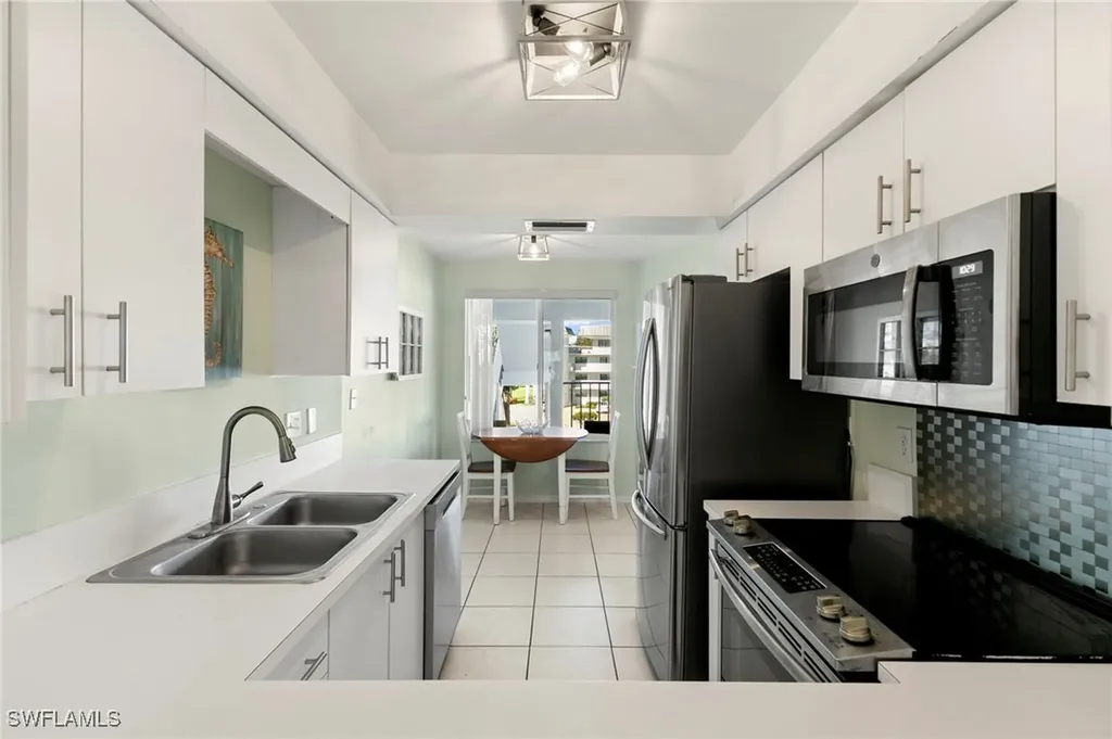 919 Huron Court Marco Island FL 34145
