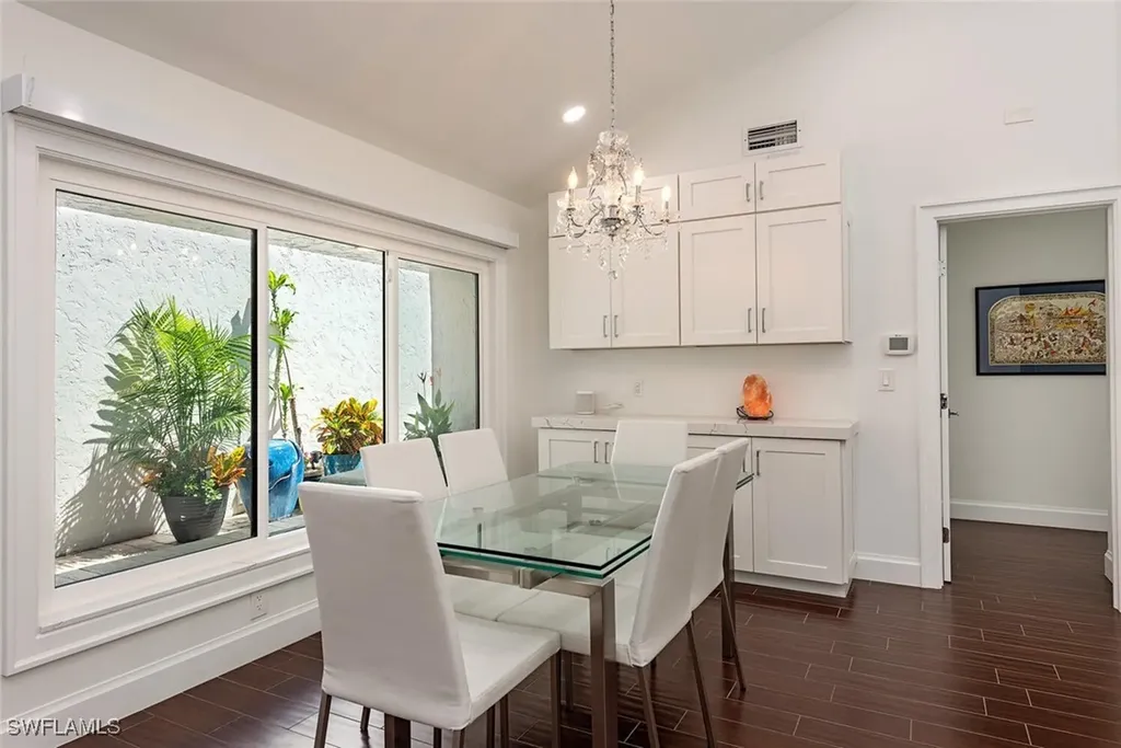 748 Reef Point Circle Naples FL 34108