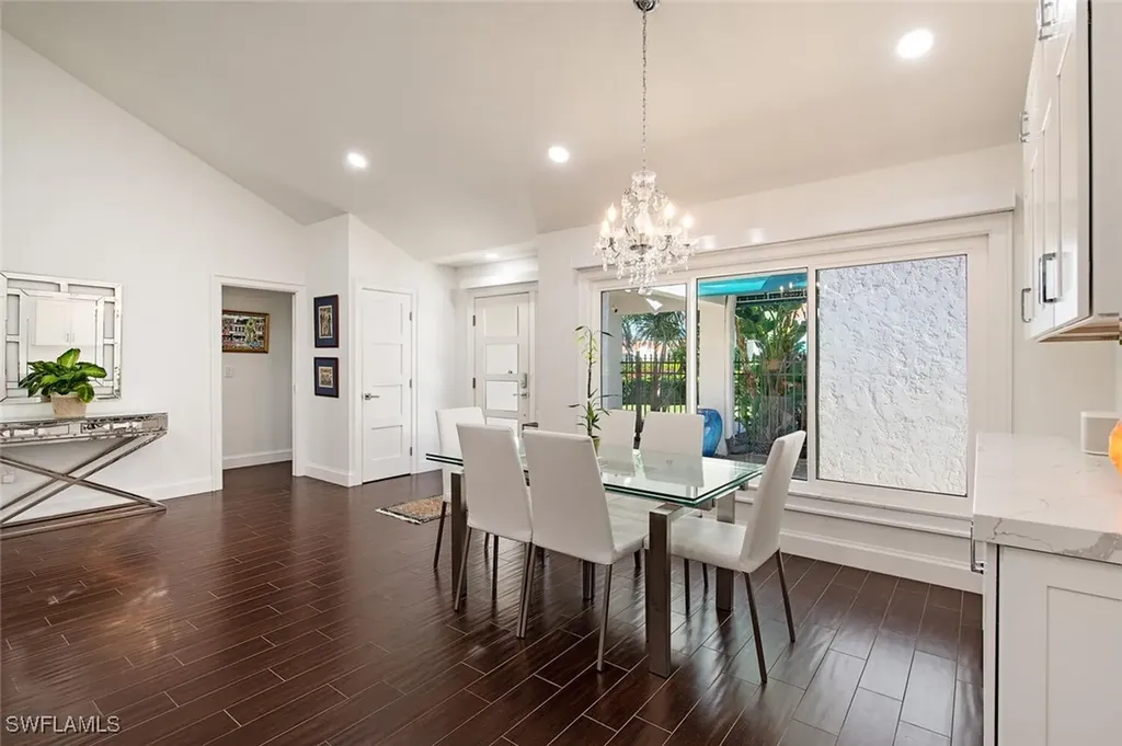 748 Reef Point Circle Naples FL 34108
