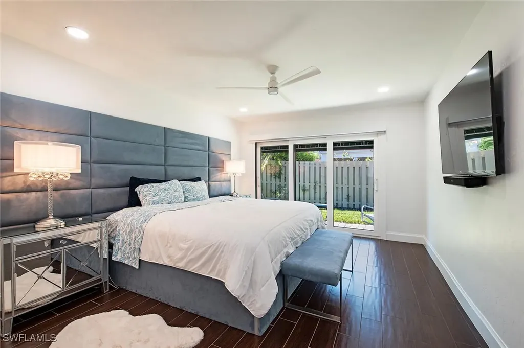 748 Reef Point Circle Naples FL 34108