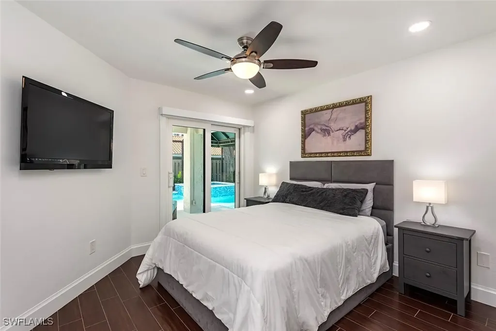 748 Reef Point Circle Naples FL 34108