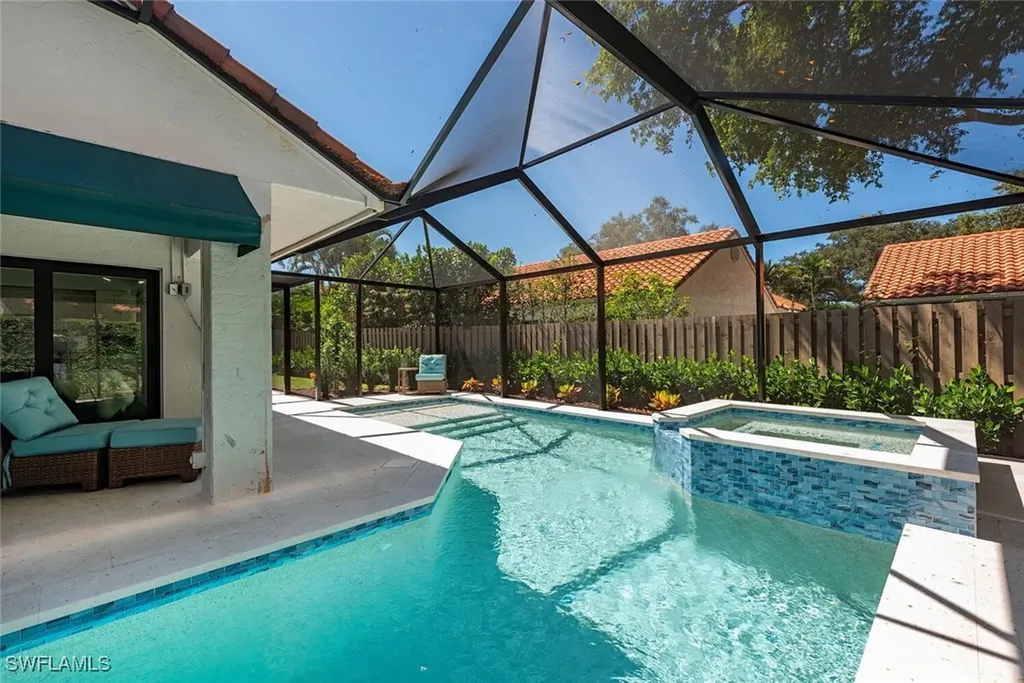 748 Reef Point Circle Naples FL 34108
