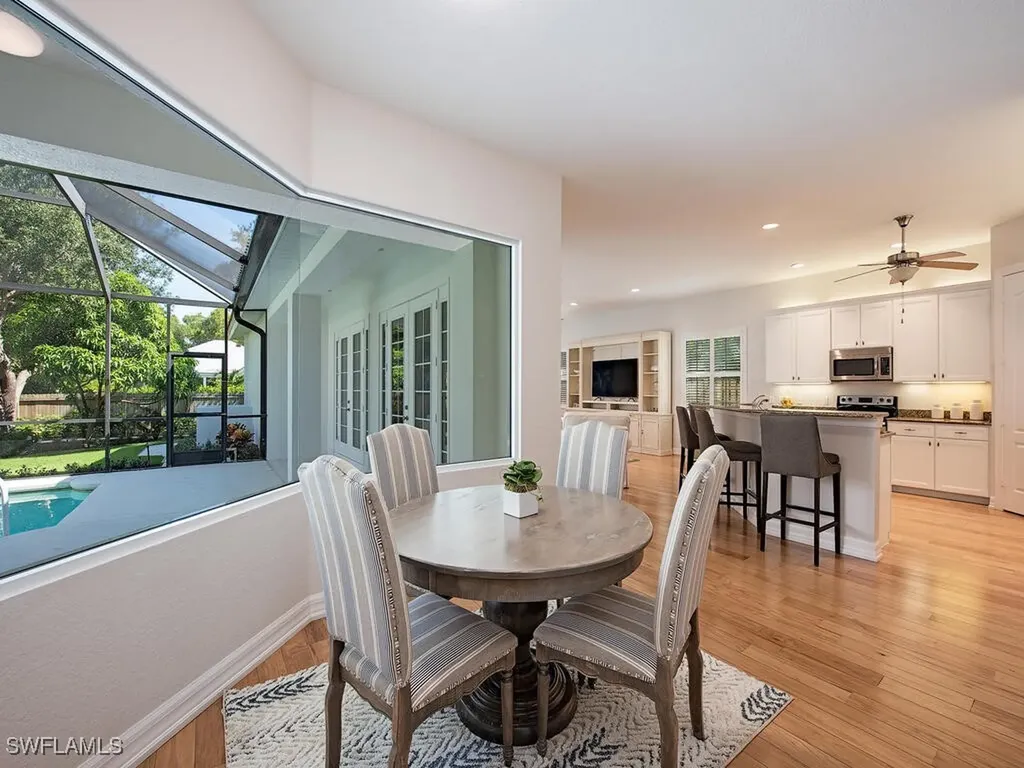 431 1st Avenue N Naples FL 34102