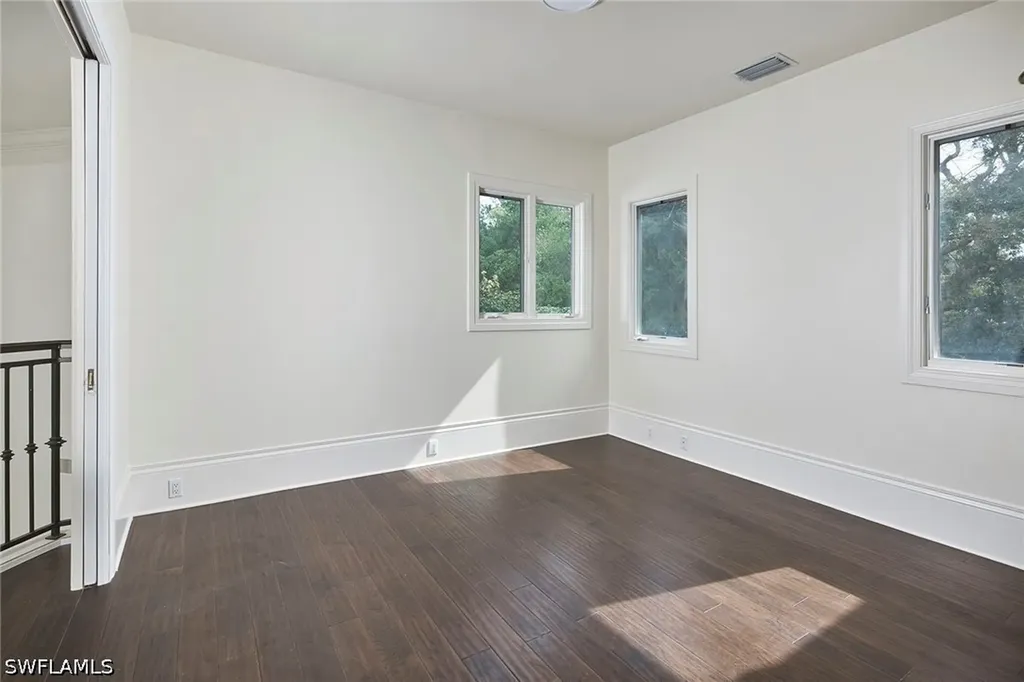 1609 Chinaberry Way Naples FL 34105