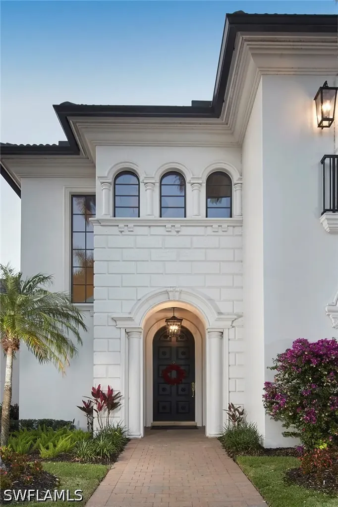 1609 Chinaberry Way Naples FL 34105