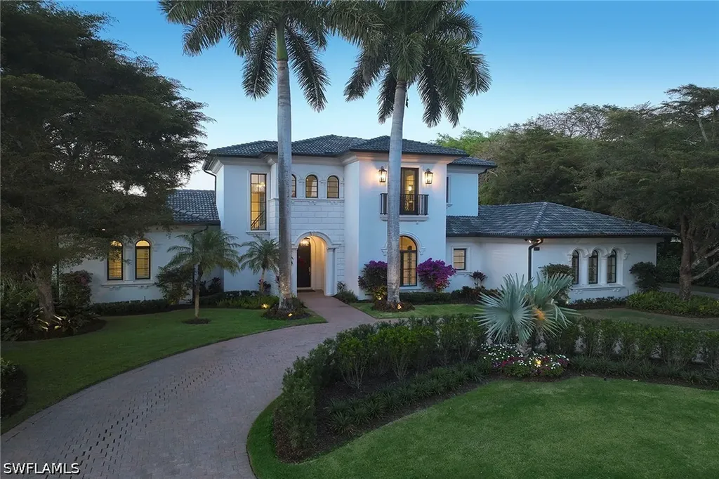 1609 Chinaberry Way Naples FL 34105