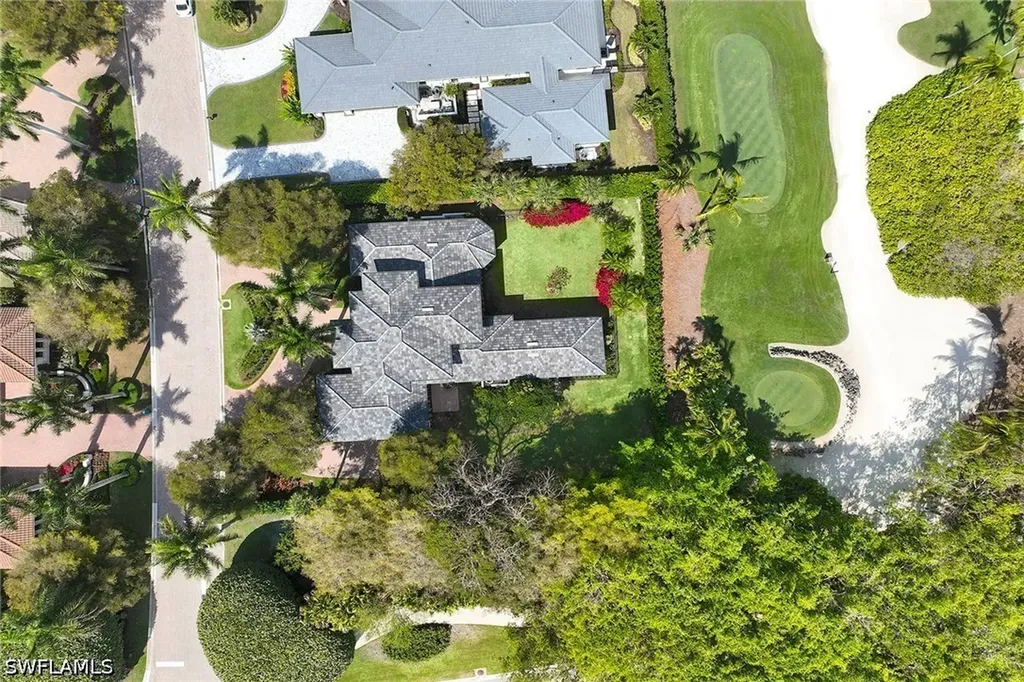 1609 Chinaberry Way Naples FL 34105