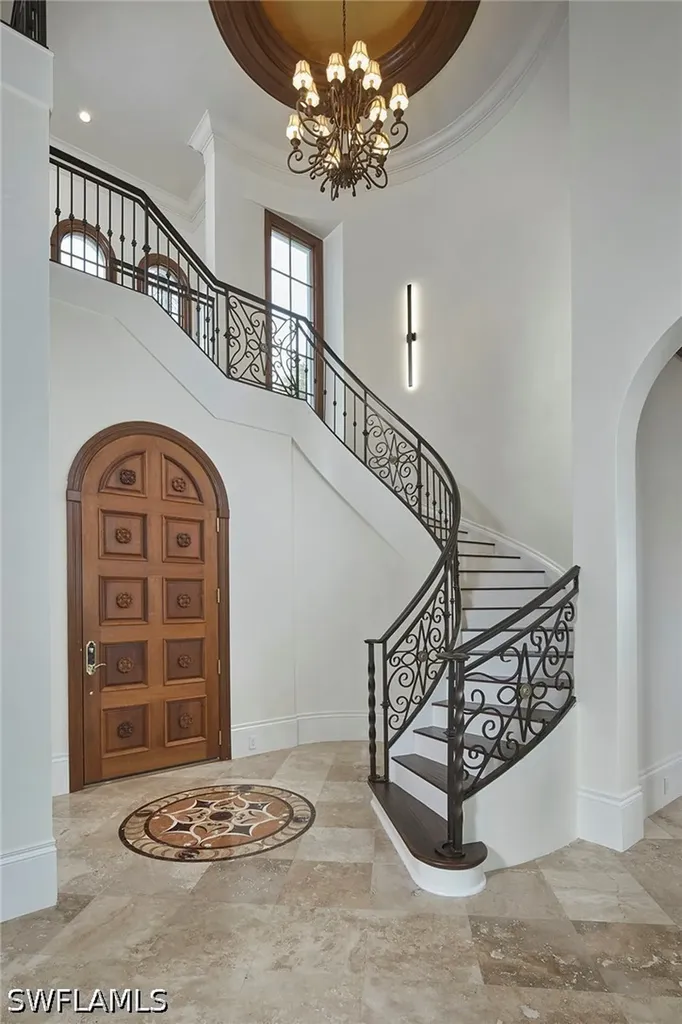 1609 Chinaberry Way Naples FL 34105