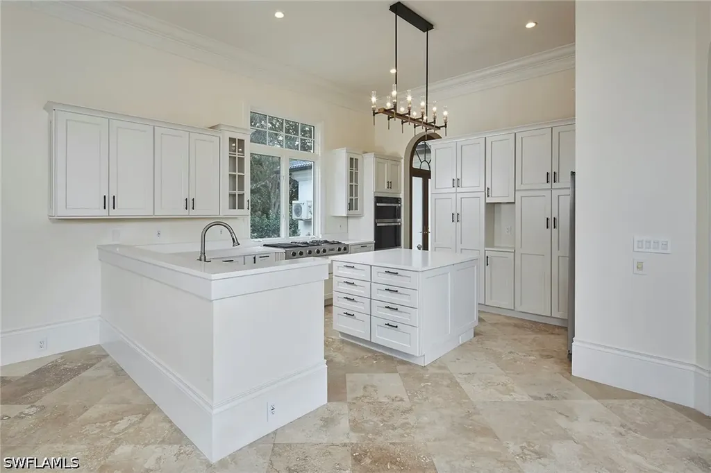 1609 Chinaberry Way Naples FL 34105