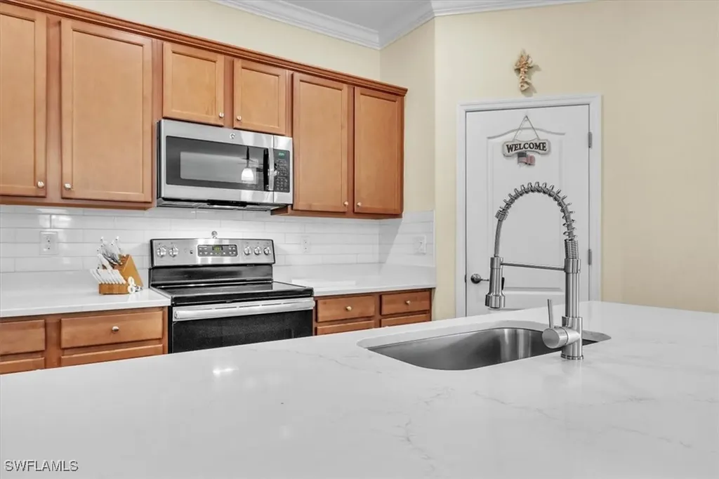 3112 Walnut Grove Lane Alva FL 33920