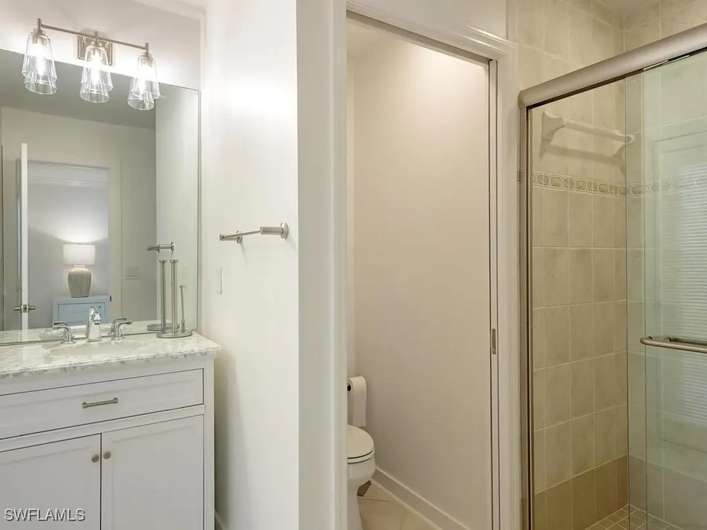 206 1st Avenue N Naples FL 34102