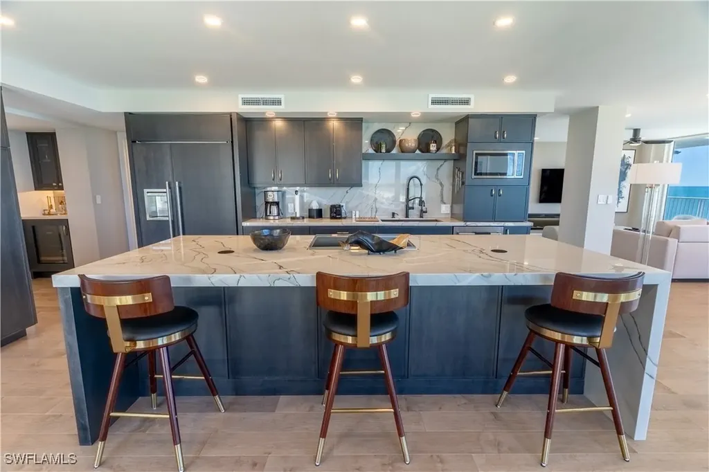 10701 Gulf Shore Drive Naples FL 34108