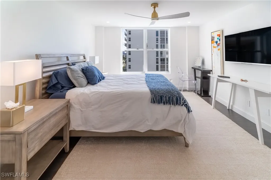 10701 Gulf Shore Drive Naples FL 34108