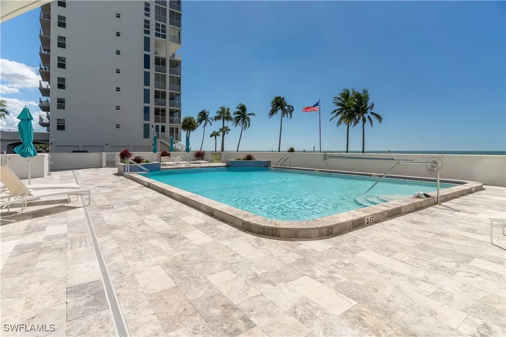 10701 Gulf Shore Drive Naples FL 34108